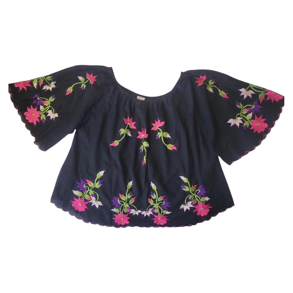 Vintage Embroidered Black Floral Peasant Top with Scalloped Hem - Boho
